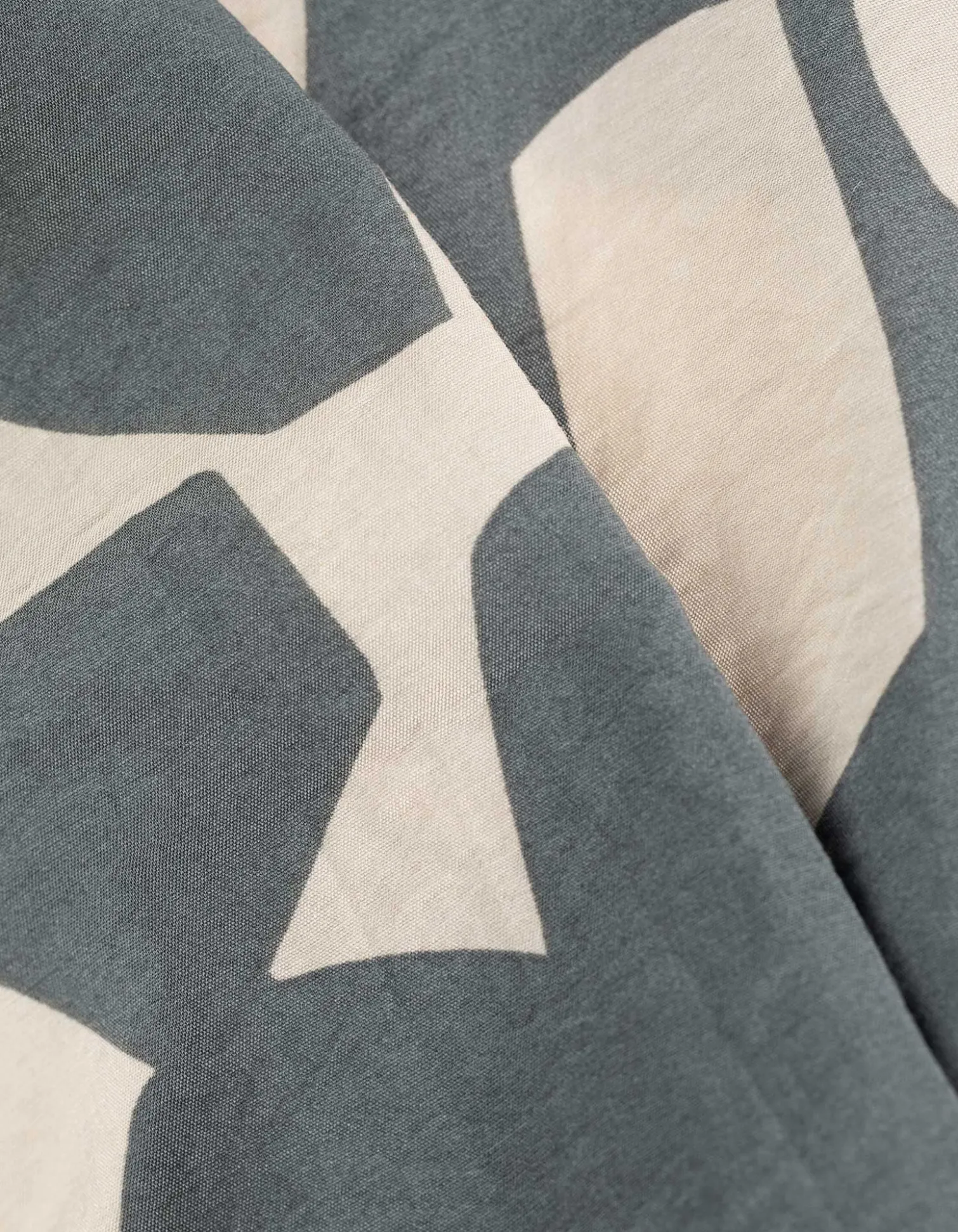 Bluse - Allover-Print - dunkelgrün