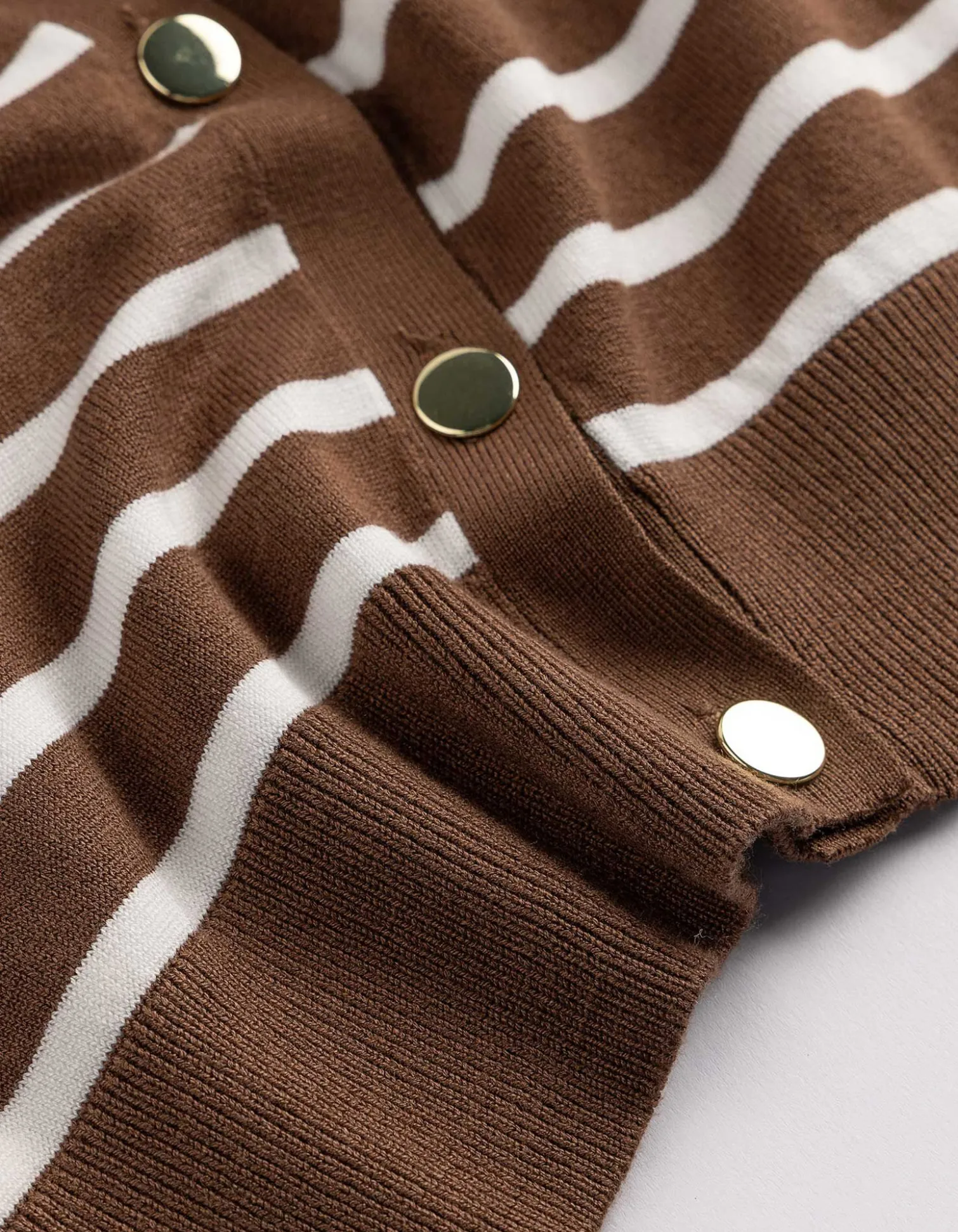 Cardigan - Knopfleiste - braun