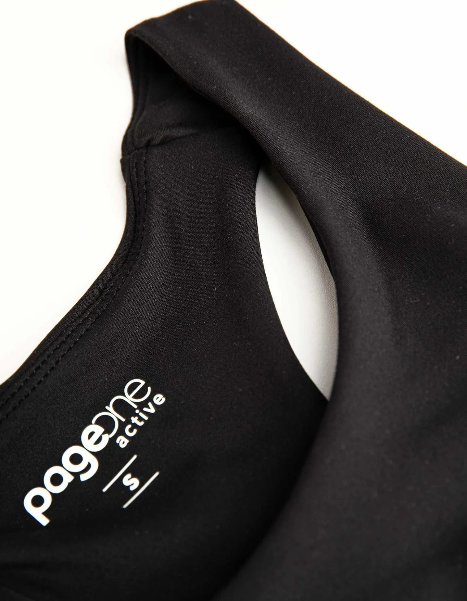 Cropped Top - Atmungsaktiv - schwarz