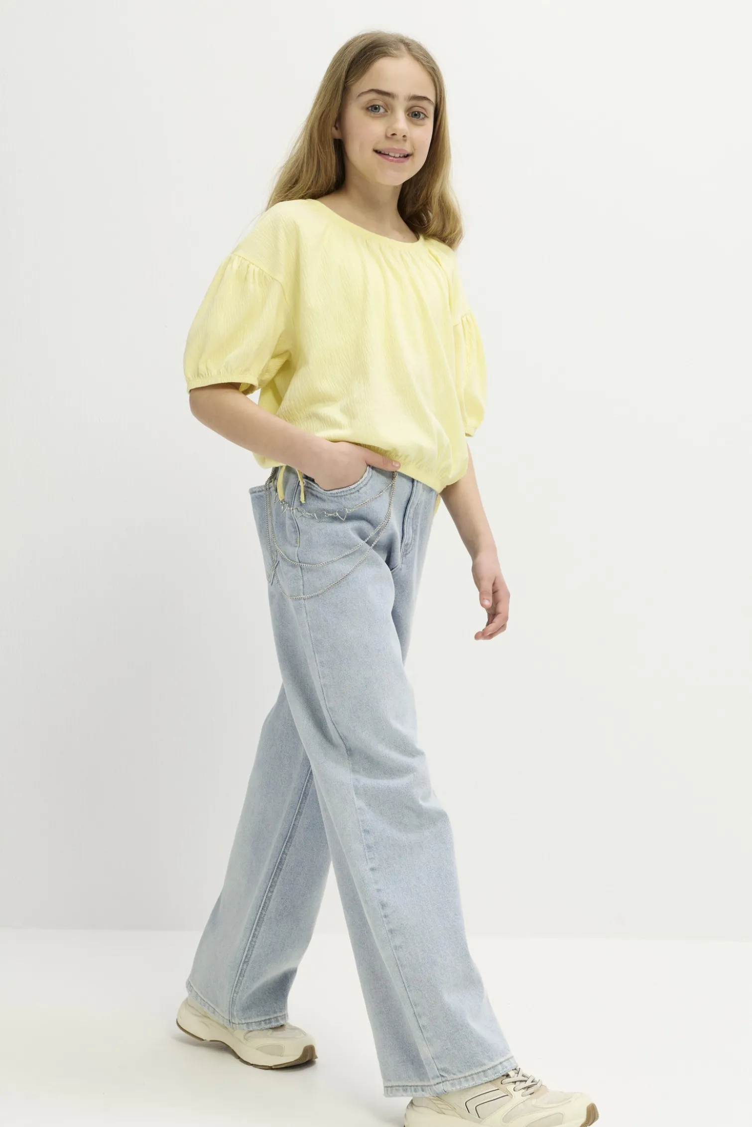 Jeans - Kettedetail - hellblau