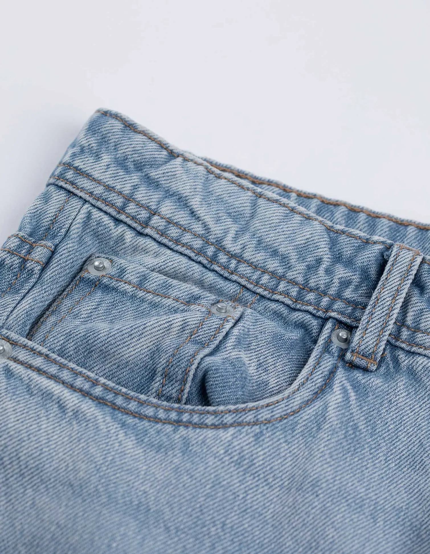Jeans - Loose Fit - hellblau