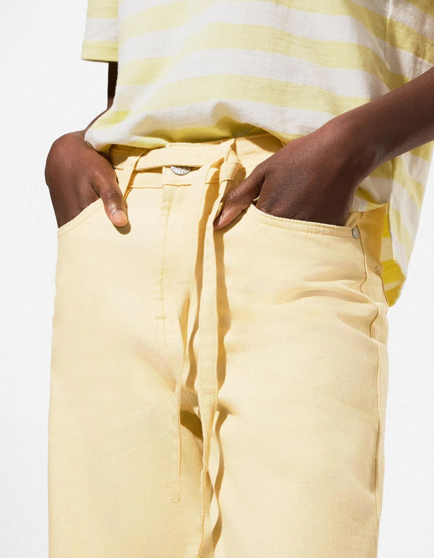 Jeans - Straight Fit - hellgelb