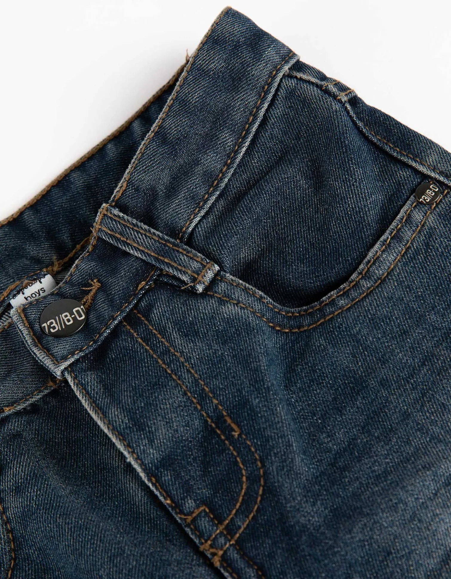 Jeans - Wascheffekte - dunkelblau