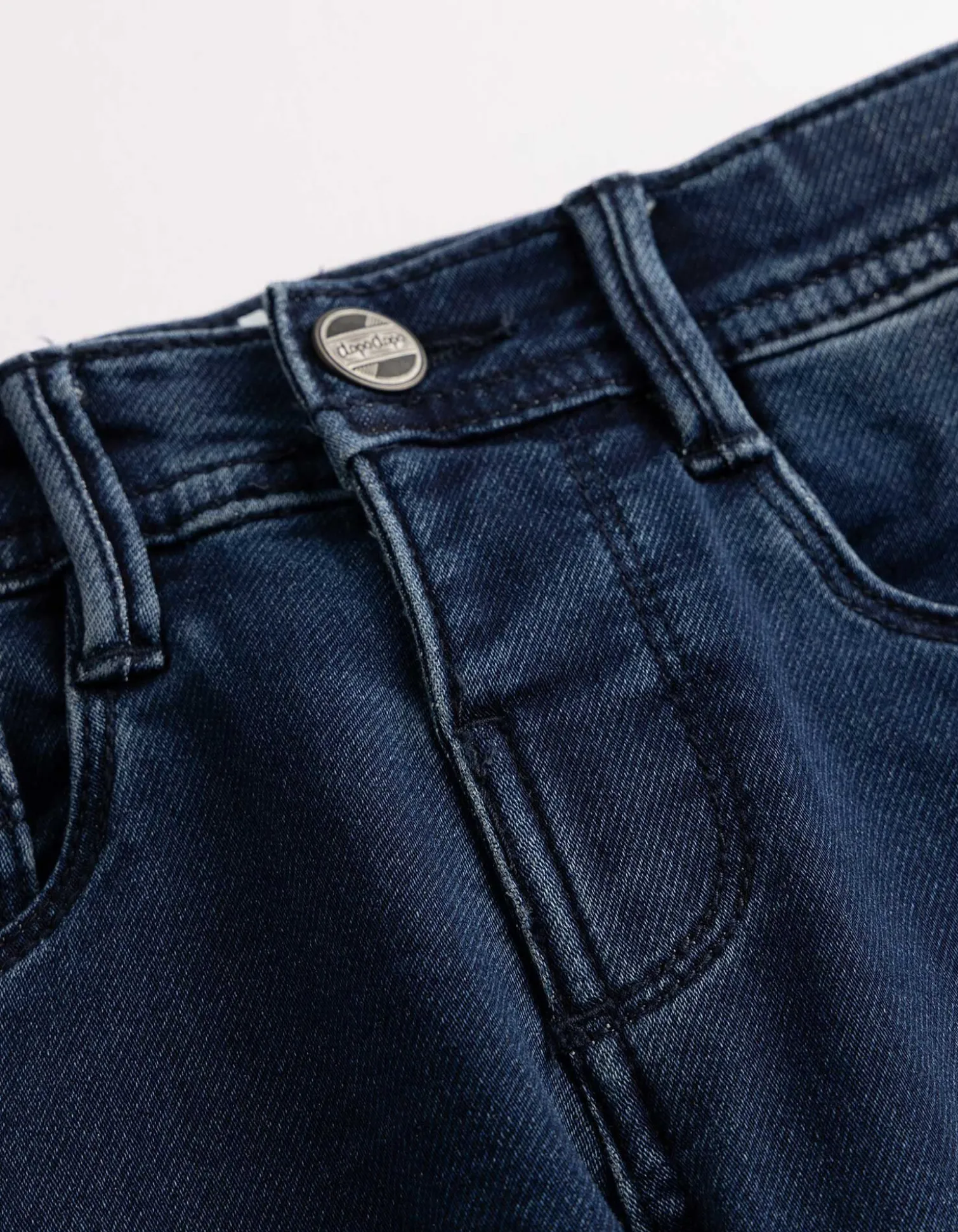 Jeans - Wascheffekte - dunkelblau