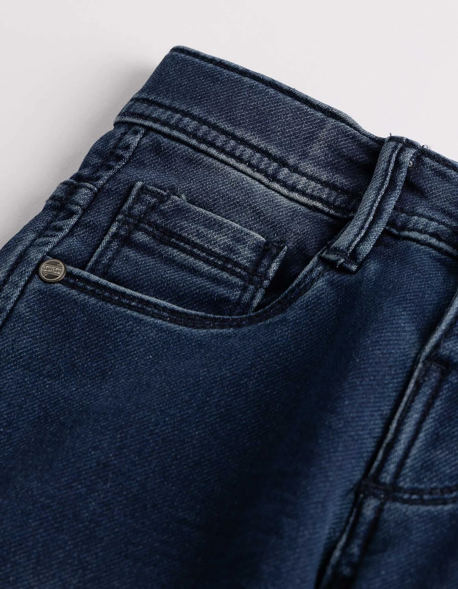 Jeans - Wascheffekte - dunkelblau