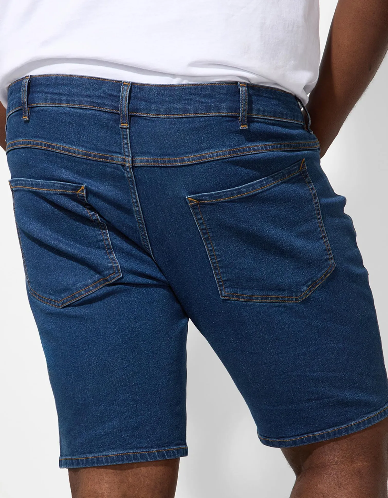 Jeansshorts - Straight Fit - dunkelblau