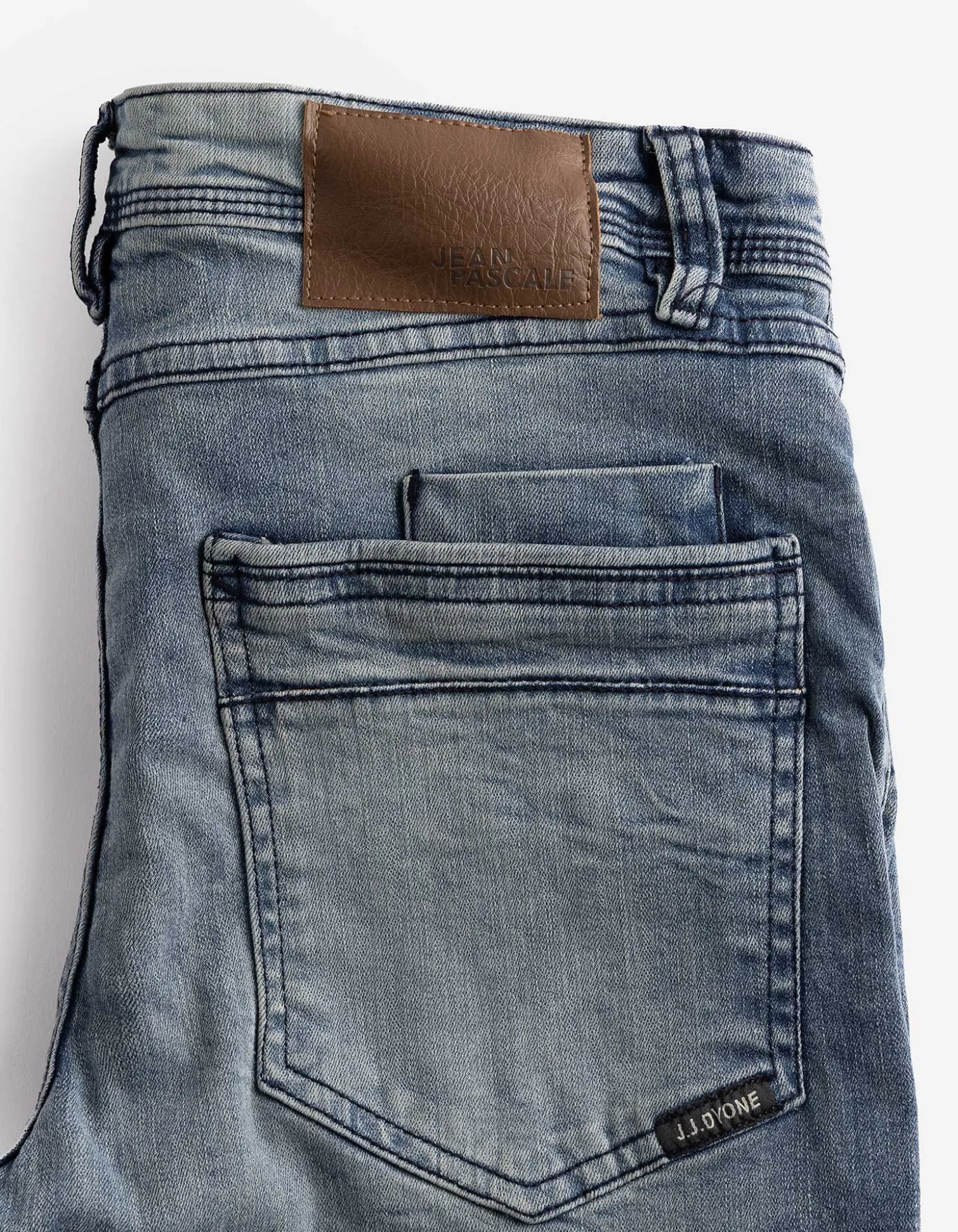 Jeansshorts - Wascheffekte - blau