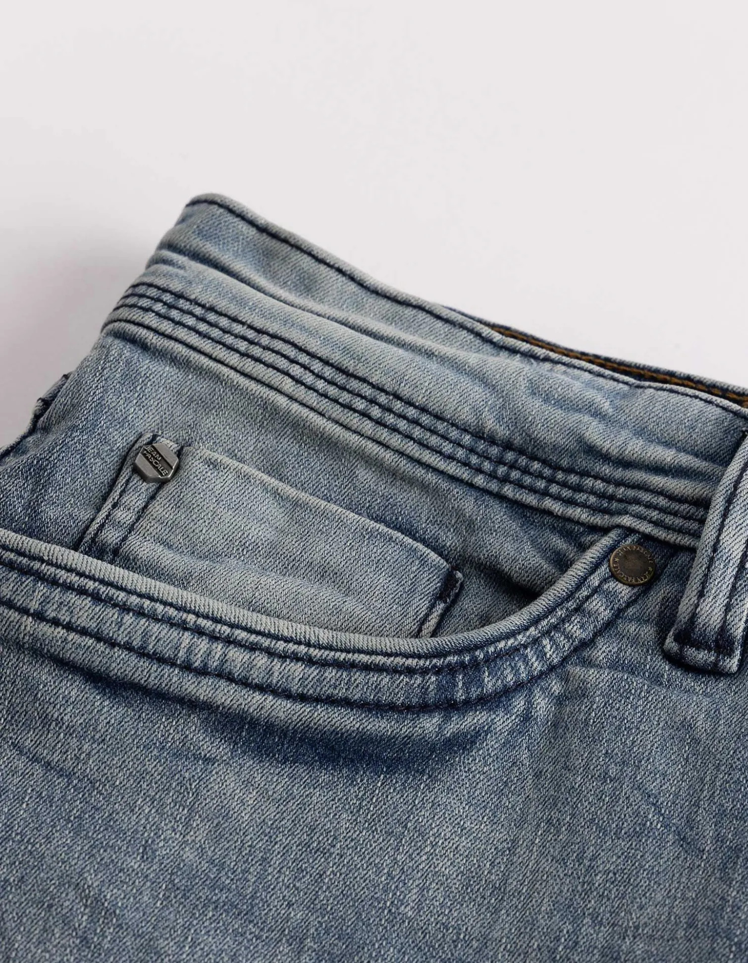 Jeansshorts - Wascheffekte - blau