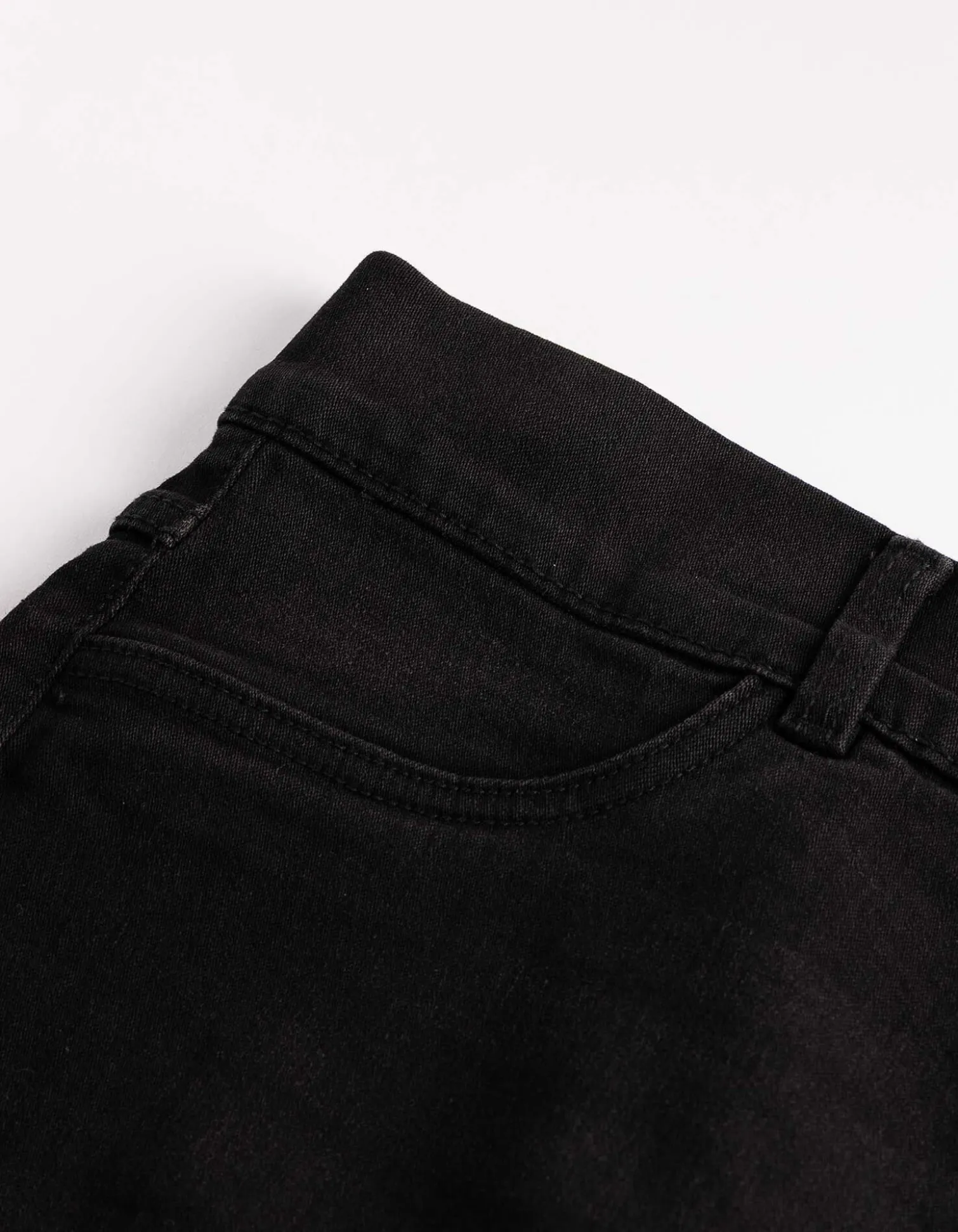 Jeggings - Gürtelschlaufen - schwarz