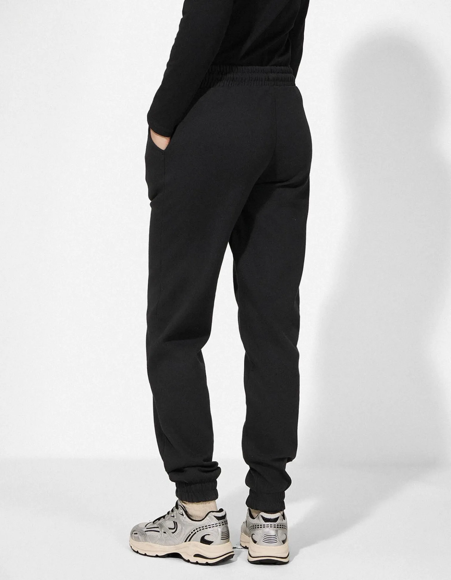Jogpants - Regular Fit - schwarz