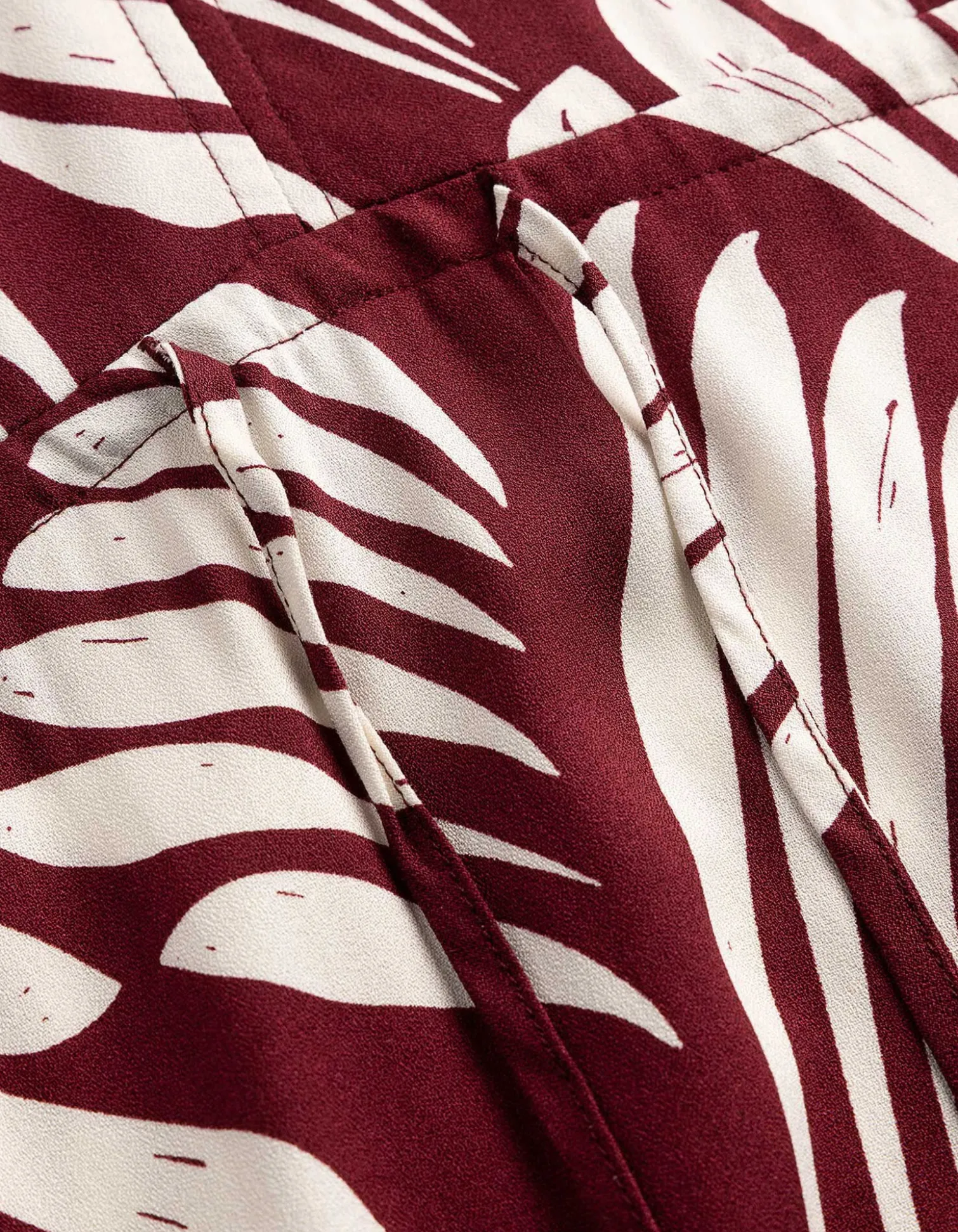 Kleid - Allover-Print - dunkelrot