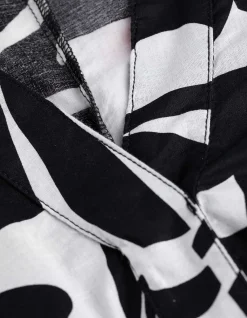 Kleid - Seitenschlitz - weiß