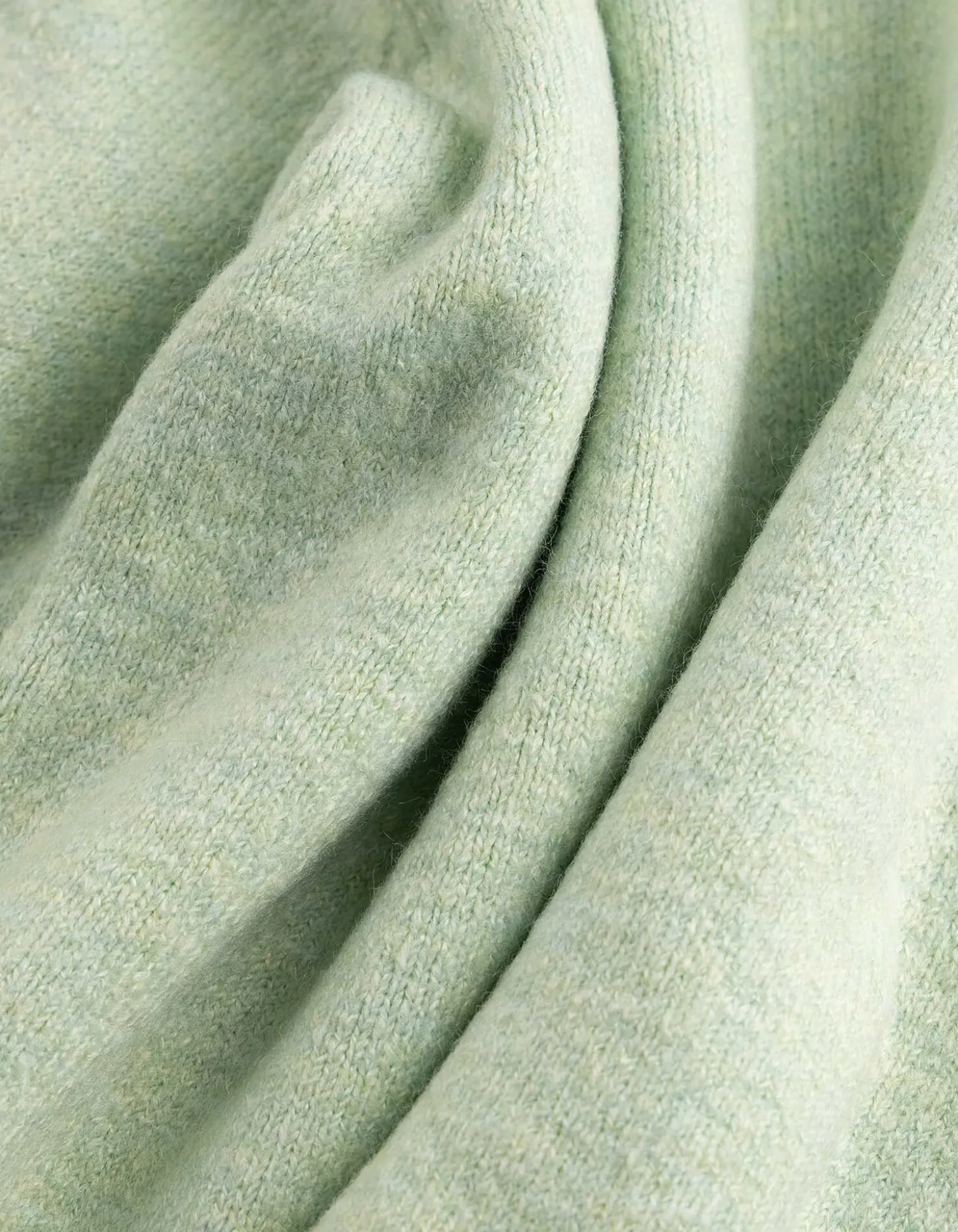 Pullover - Feinstrick - hellgrün
