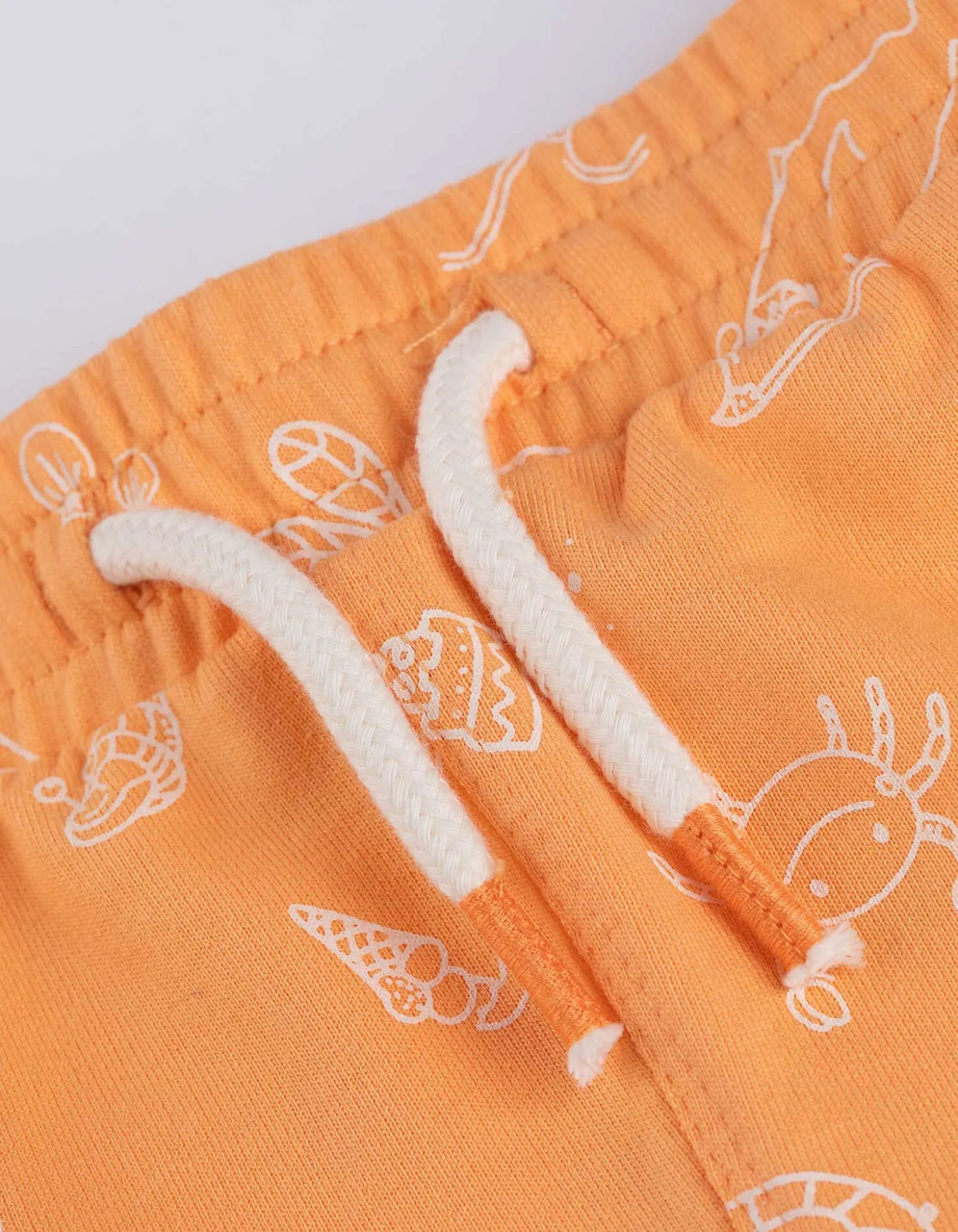 Shorts - Allover-Muster - orange