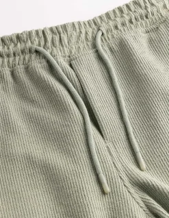 Shorts - hellgrün