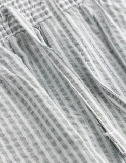 Shorts - Streifen - hellgrün