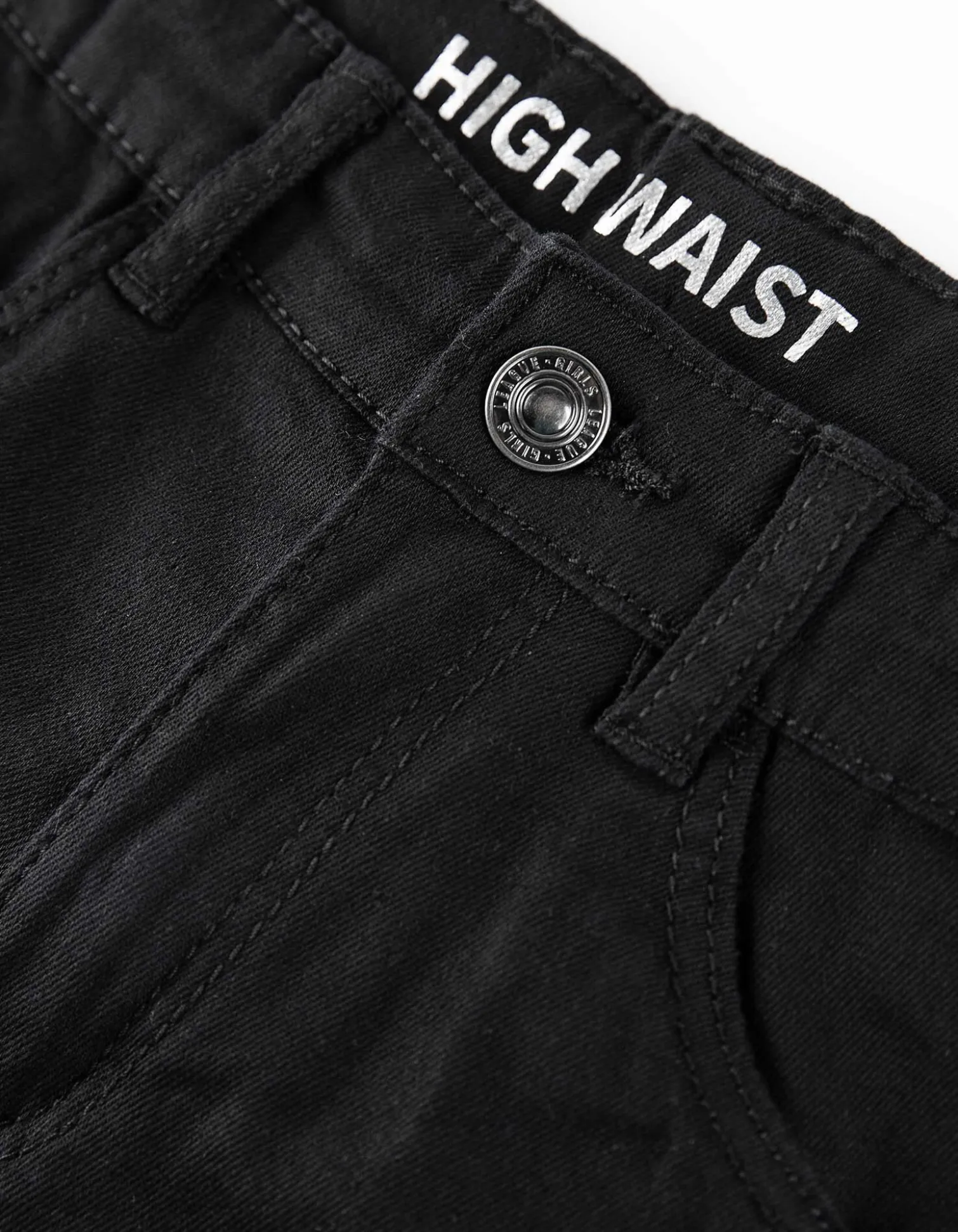Shorts - Twill - schwarz