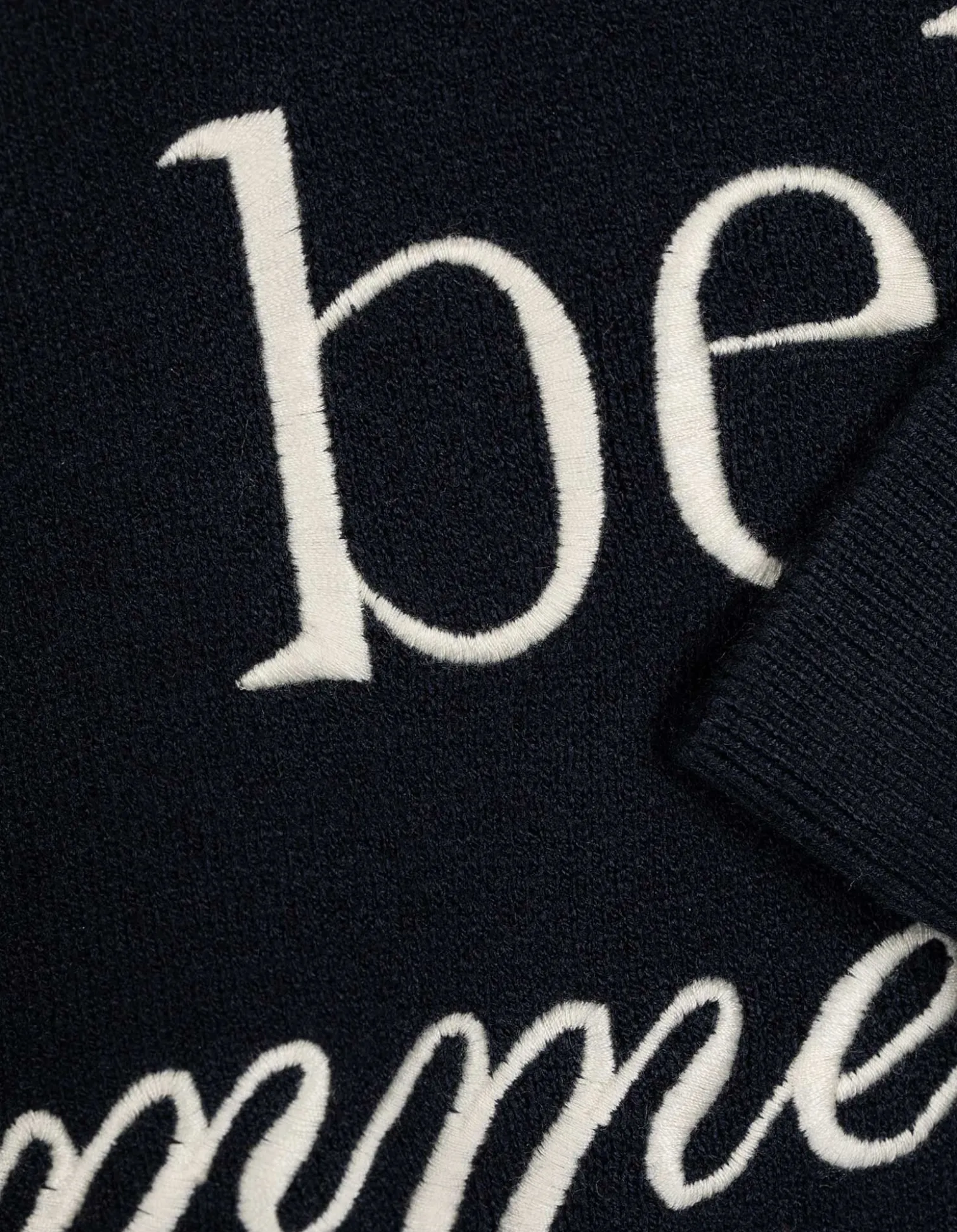 Strickpullover - Stickerei - dunkelblau