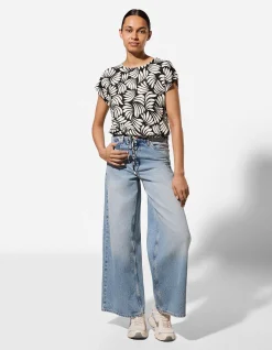 T-Shirt - Florales Muster - schwarz