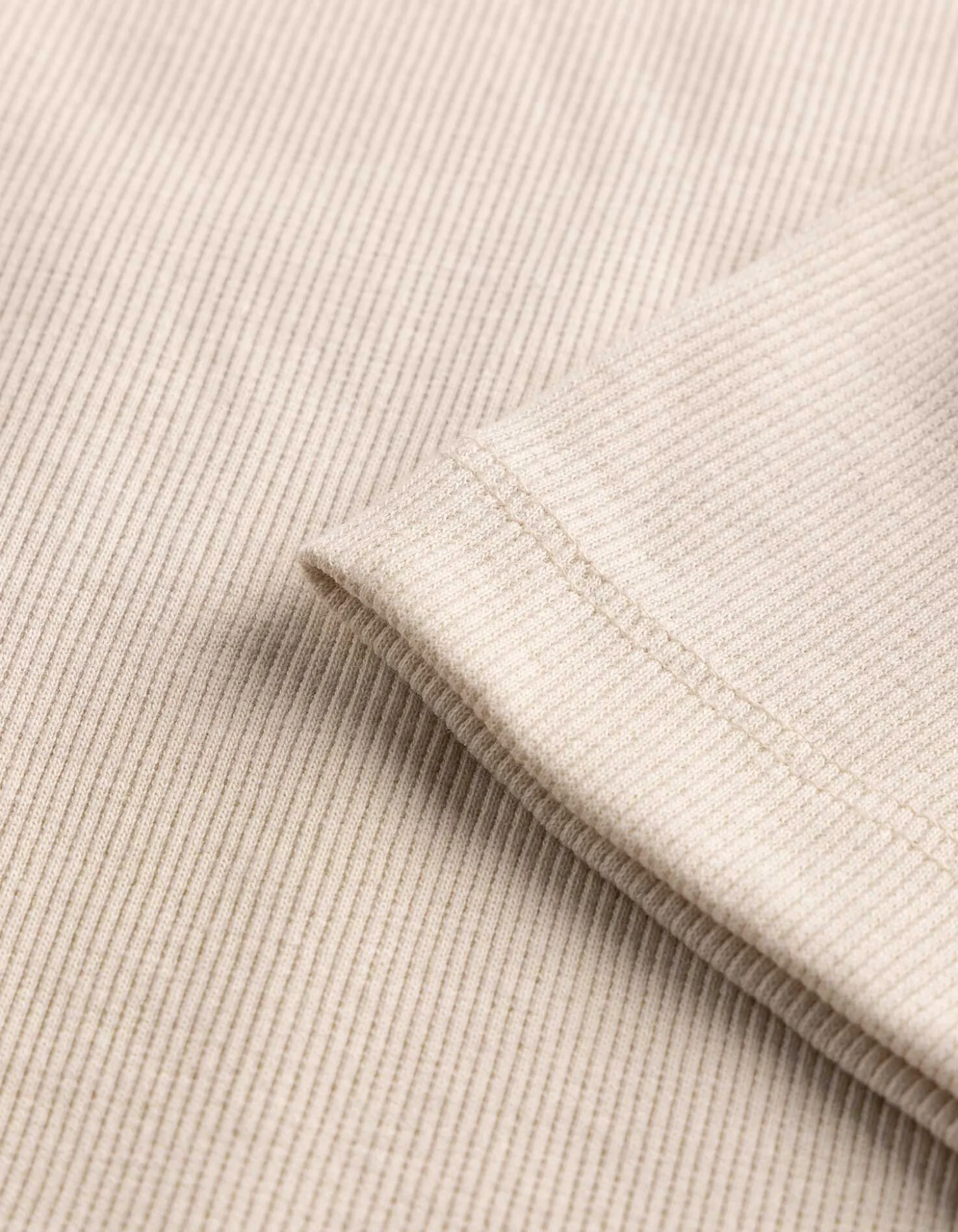 T-Shirt - Rippenstruktur - Beige