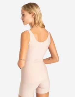 Unterhemd - leicht figurformende Unterwäsche - rosa